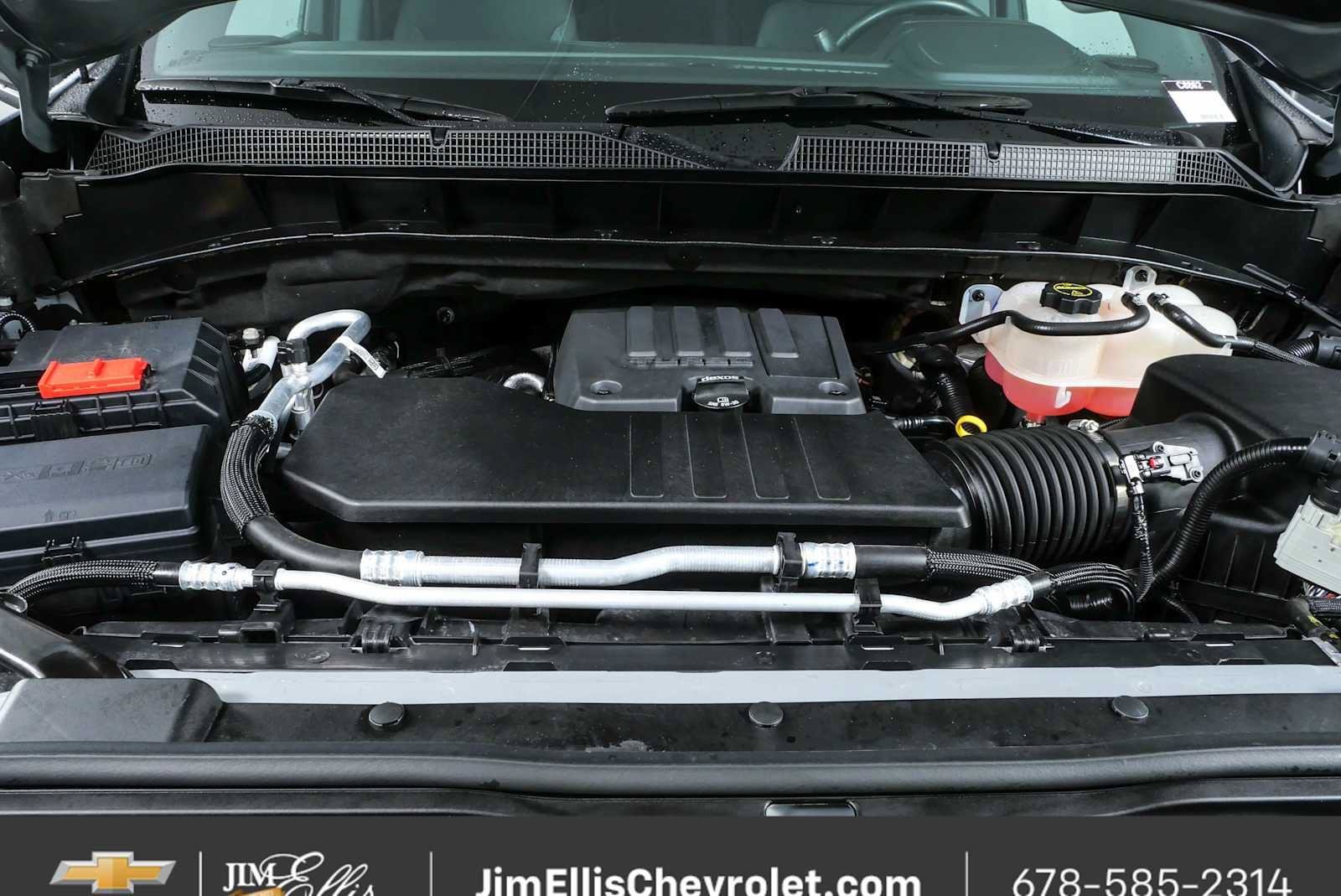 Certified 2024 Chevrolet Silverado 1500 LT AWD/4WD image 31