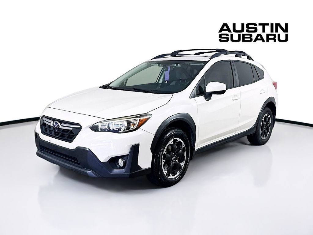 Used 2021 Subaru Crosstrek 2.0i Premium w/ Moonroof Package AWD/4WD image 3