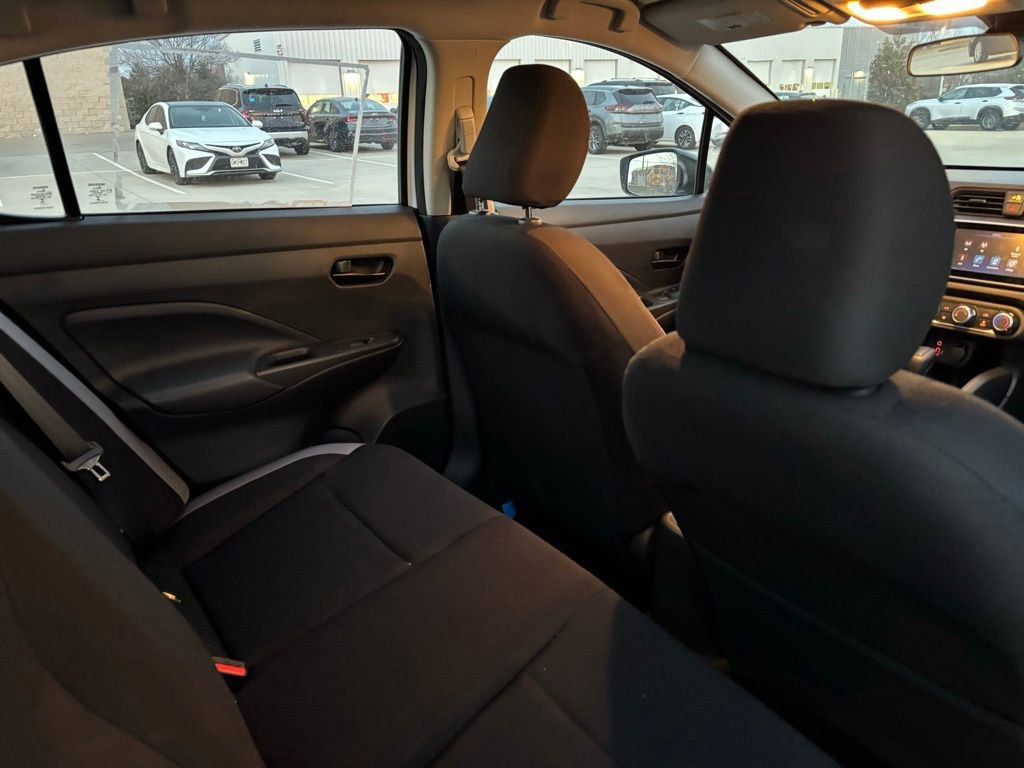 Used 2025 Nissan Versa S w/ Trunk Package image 8