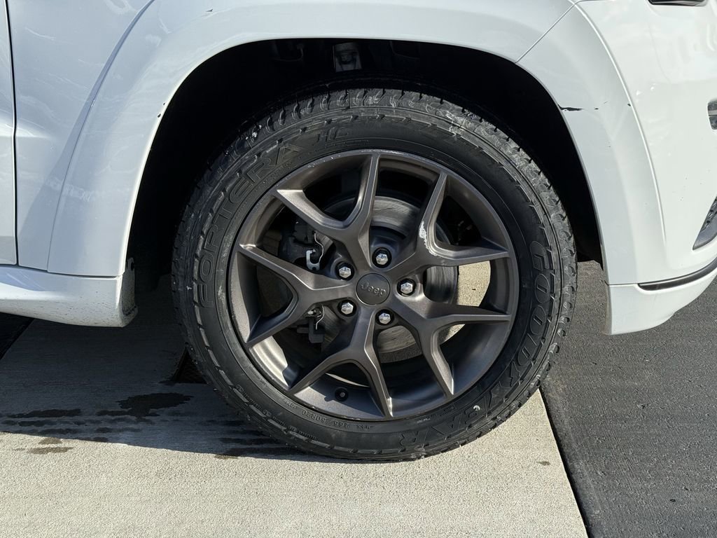 Used 2020 Jeep Grand Cherokee Limited X image 10