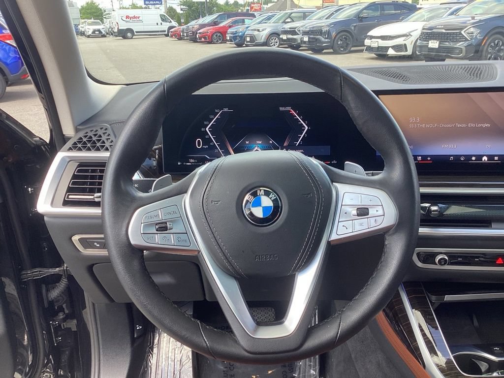Used 2026 BMW X7 xDrive40i AWD/4WD image 22