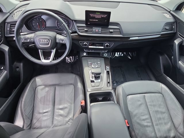 Used 2019 Audi Q5 2.0T Premium w/ Convenience Package AWD/4WD image 14