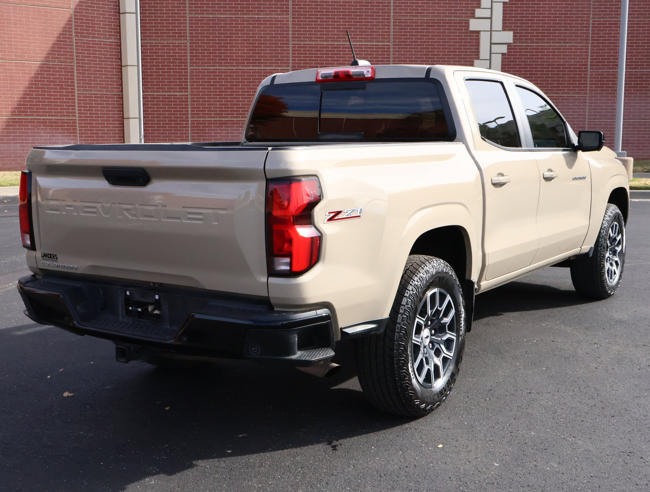 Used 2024 Chevrolet Colorado Z71 w/ Z71 Convenience Package 2 image 29