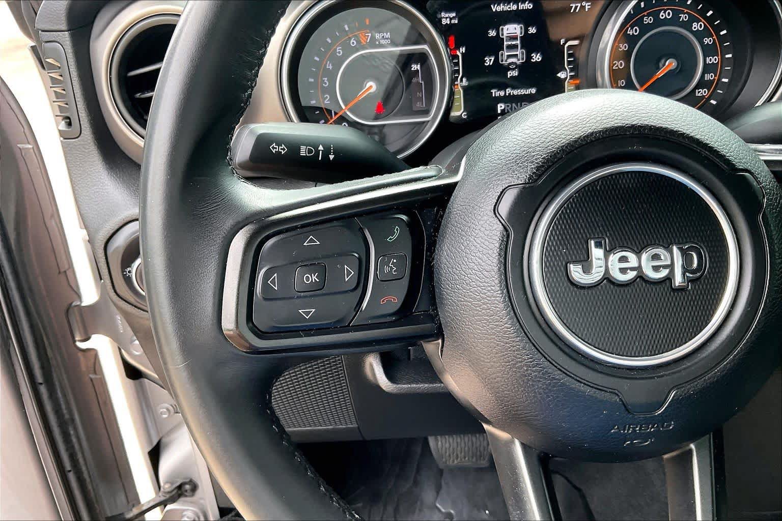 Used 2018 Jeep Wrangler Unlimited Sport S AWD/4WD image 22