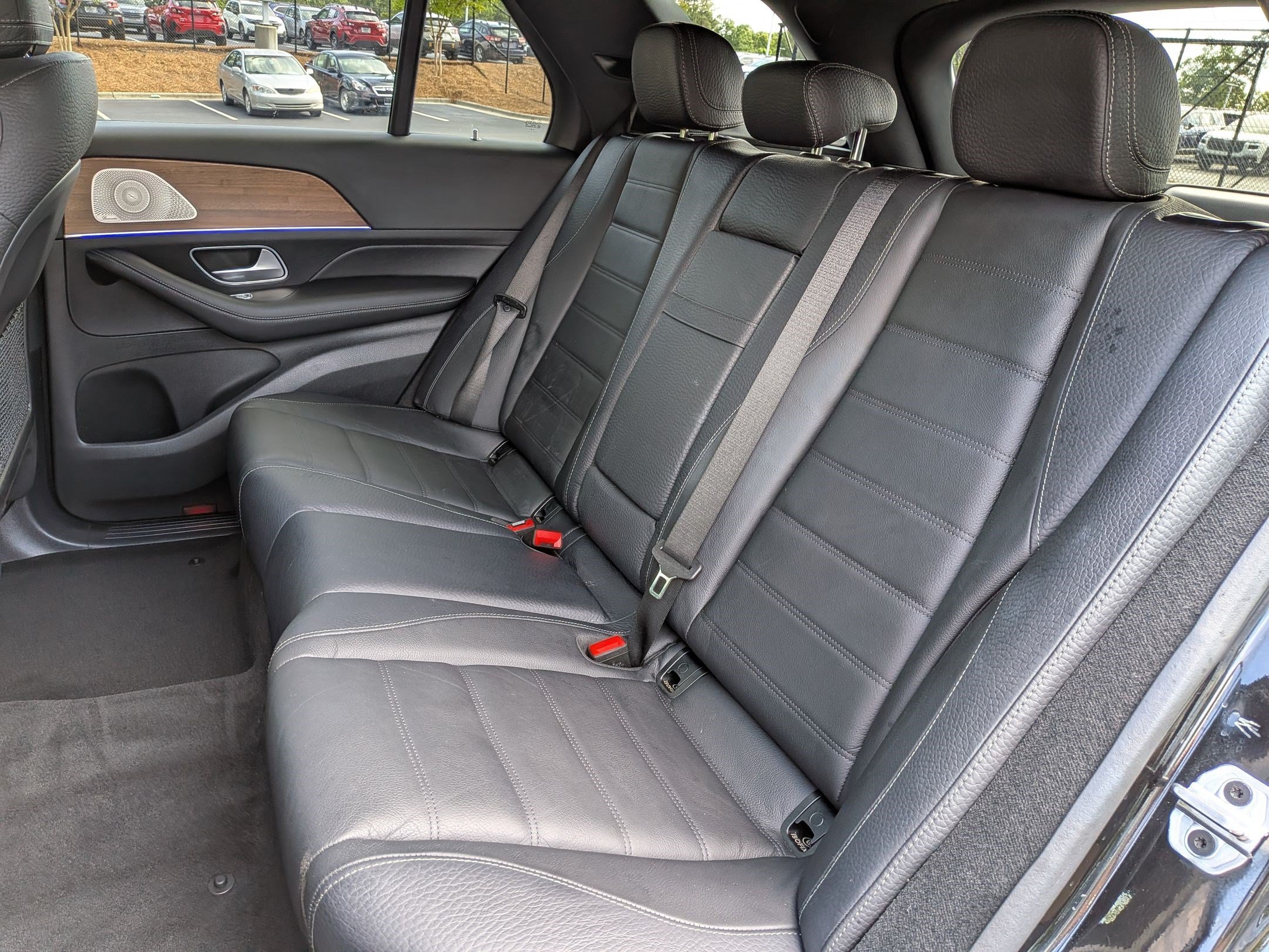 Used 2024 Mercedes-Benz GLE 450 4MATIC image 33