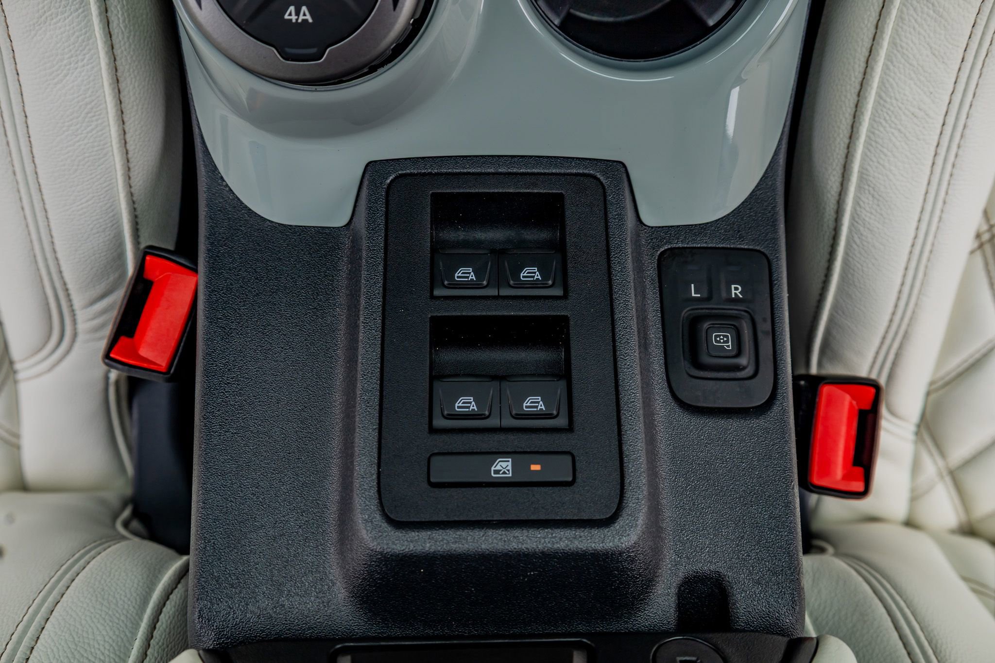 Used 2023 Ford Bronco Heritage Edition AWD/4WD image 29