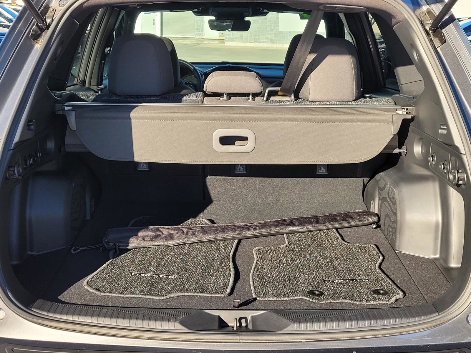 Used 2025 Subaru Forester Premium image 19