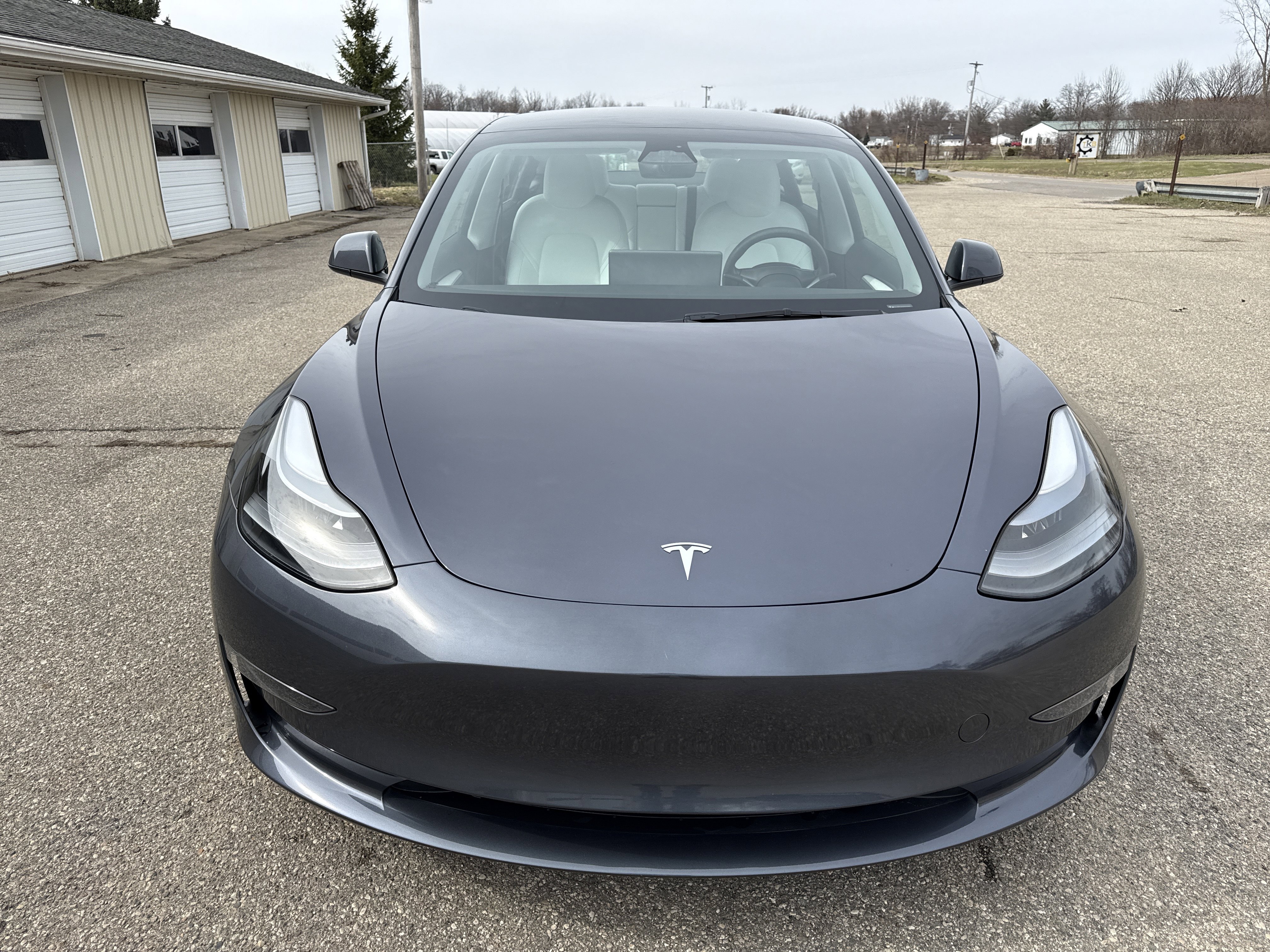 Used 2023 Tesla Model 3 Standard Range image 15