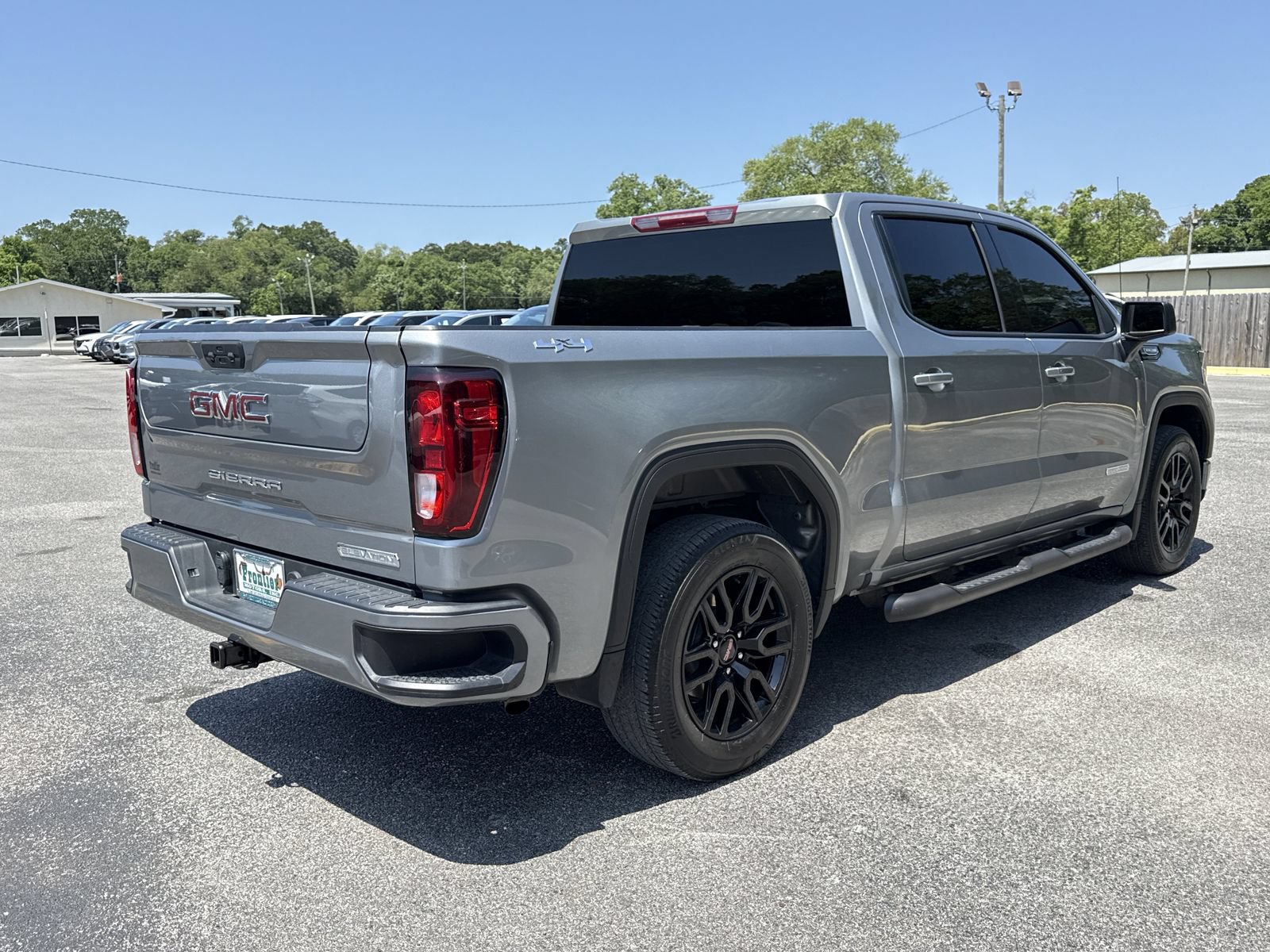 Used 2024 GMC Sierra 1500 Elevation AWD/4WD image 5