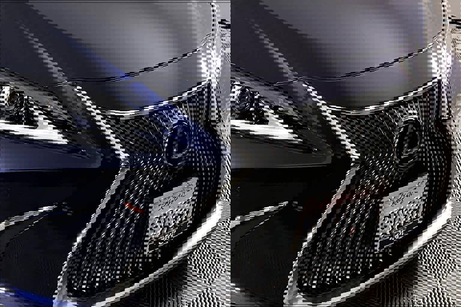 Used 2020 Lexus ES 350 w/ Premium Package image 28