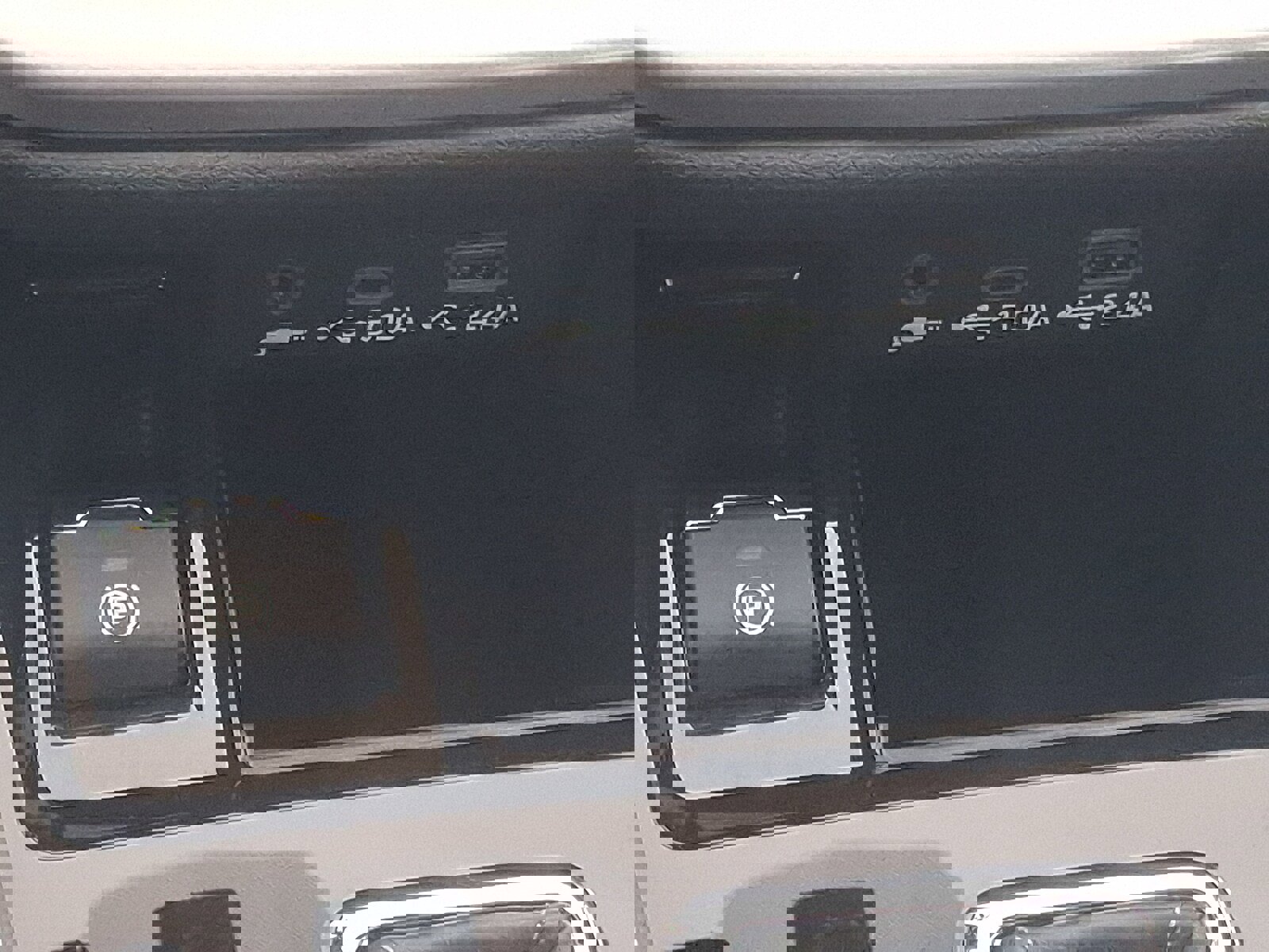 Certified 2025 Subaru Legacy Premium image 22