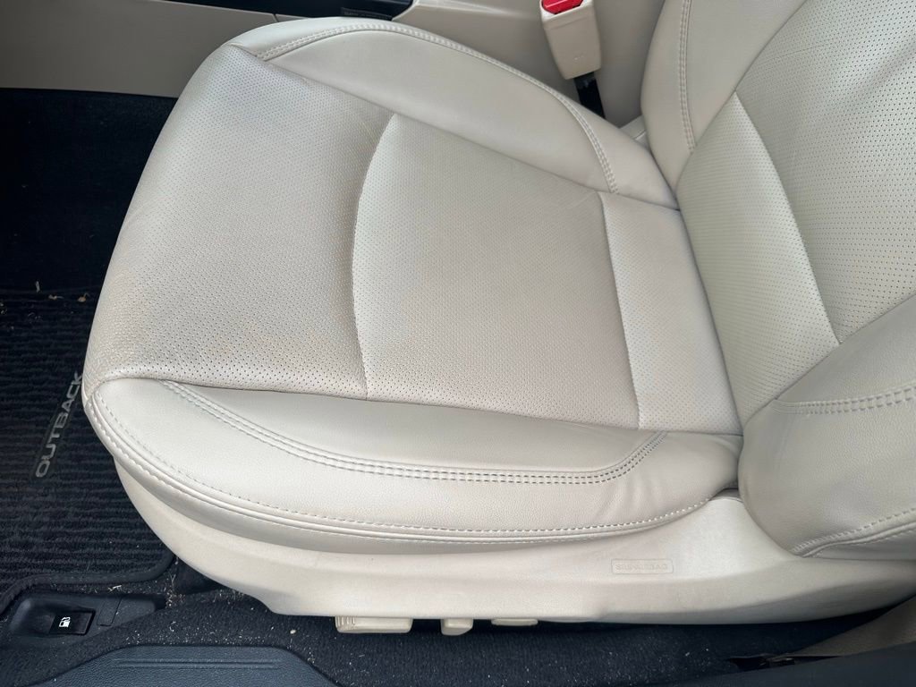 Used 2019 Subaru Outback 3.6R Limited w/ Popular Package #2 image 27