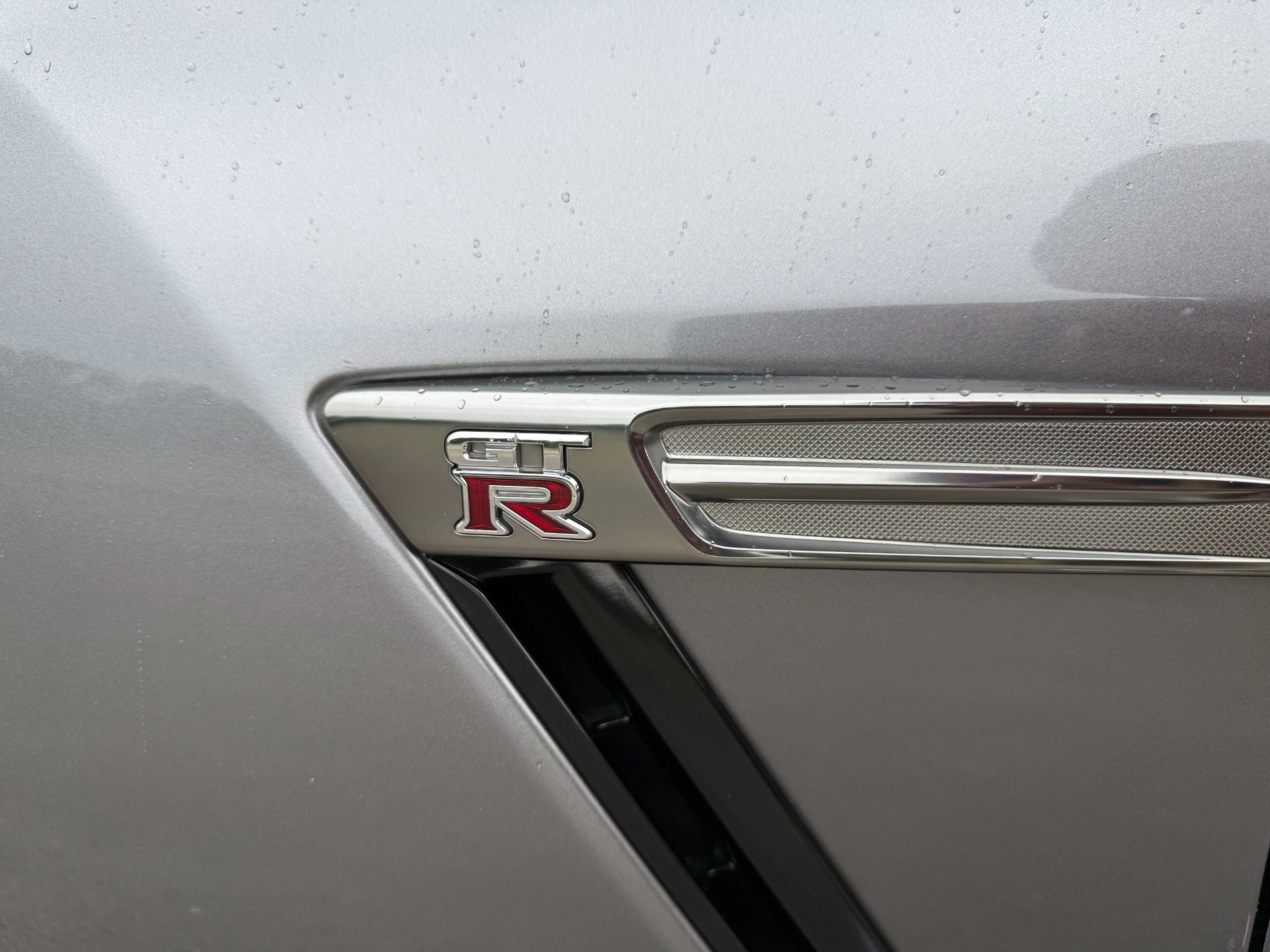 Used 2012 Nissan GT-R Premium AWD/4WD image 34