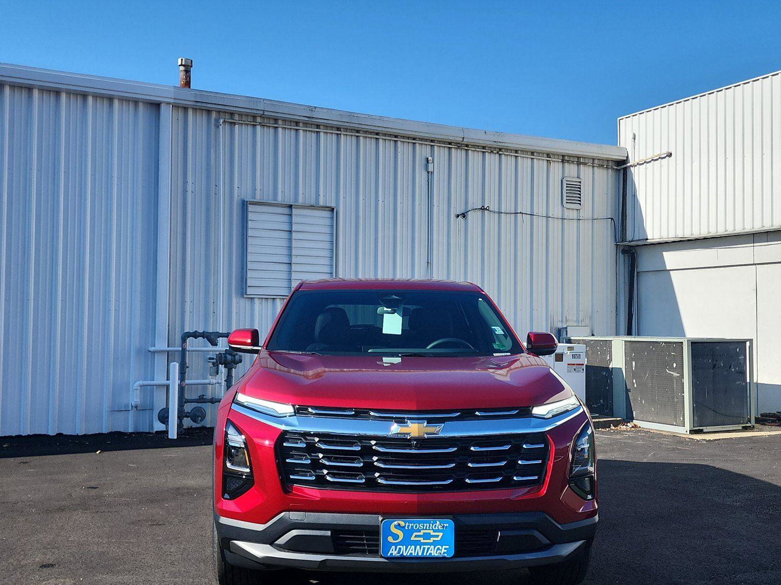 New 2026 Chevrolet Equinox LT w/ Convenience Package II image 8