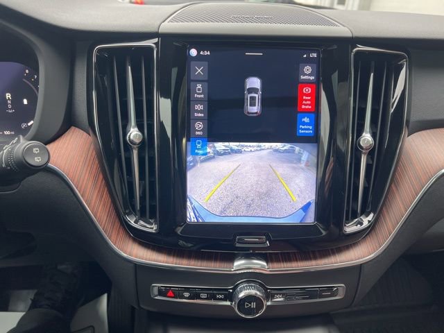 Certified 2023 Volvo XC60 B5 Plus w/ Climate Package image 36