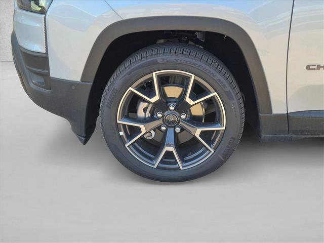New 2026 Jeep Cherokee Overland w/ Trailer Tow Group AWD/4WD image 9