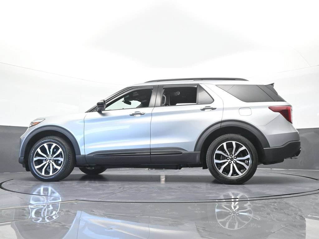 Used 2023 Ford Explorer ST AWD/4WD image 64