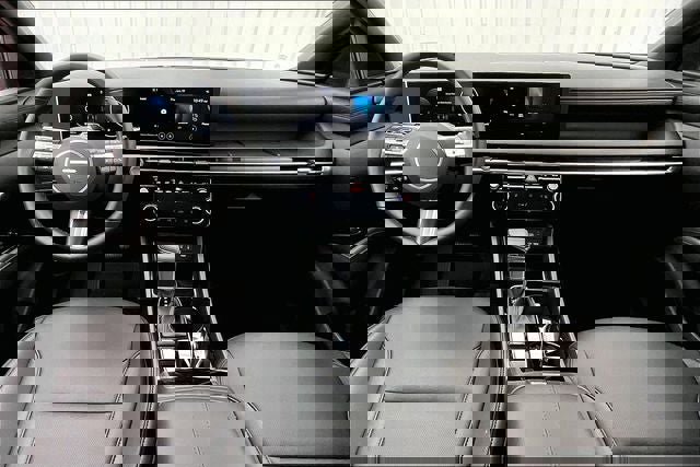 Used 2025 Hyundai Santa Cruz XRT image 6