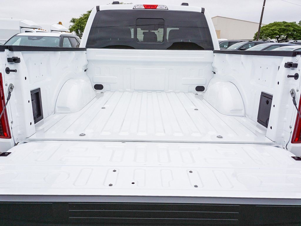 New 2025 Ford F150 XLT w/ Equipment Group 302A MID image 24