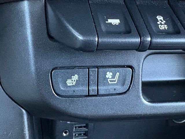 Used 2021 GMC Canyon Denali image 22