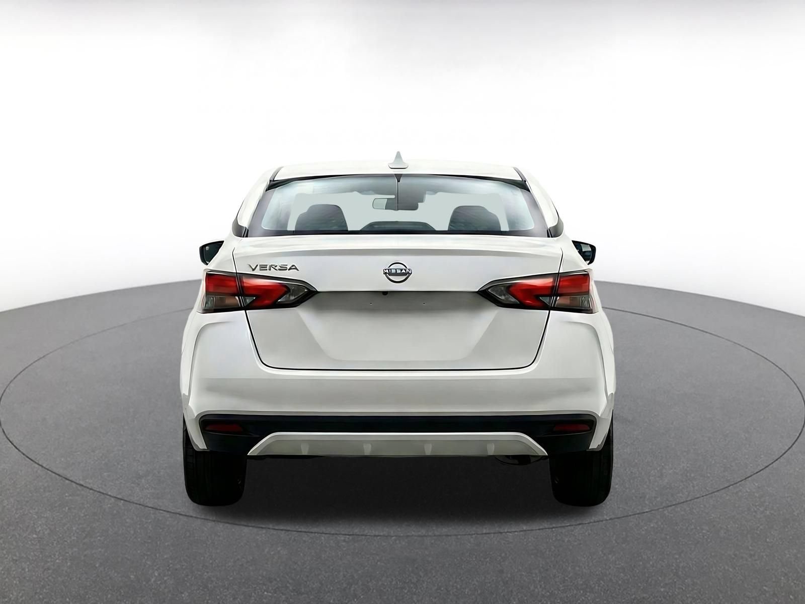 Used 2025 Nissan Versa SV FWD image 16