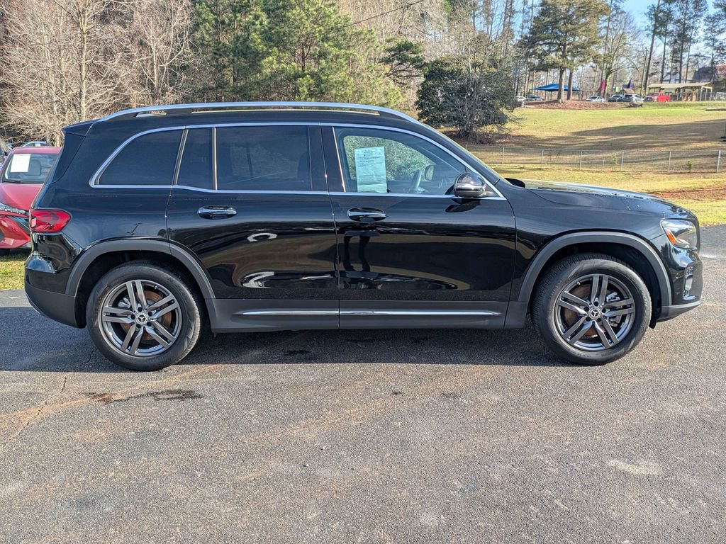 Used 2024 Mercedes-Benz GLB 250 image 7