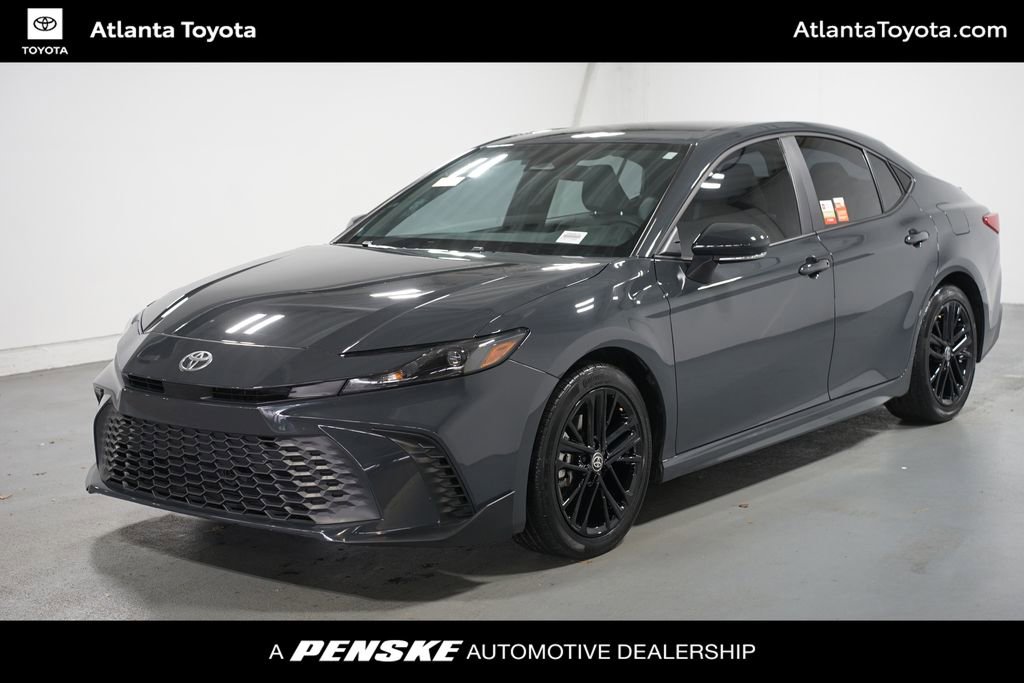 Used 2025 Toyota Camry SE