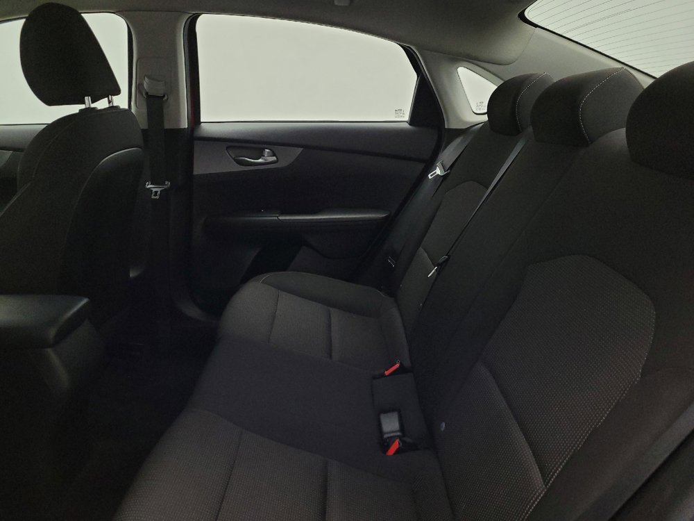 Used 2019 Kia Forte LXS image 18