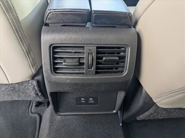 Used 2023 Nissan Rogue SV w/ SV Premium B Package image 18