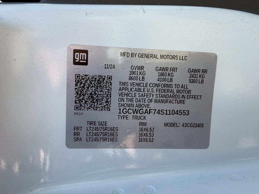New 2025 Chevrolet Express 2500 w/ Driver Convenience Package RWD image 25