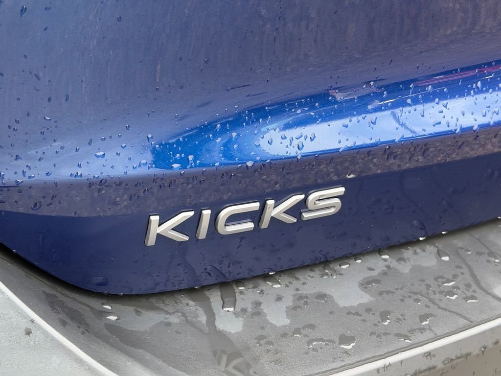 Certified 2025 Nissan Kicks SV FWD image 14