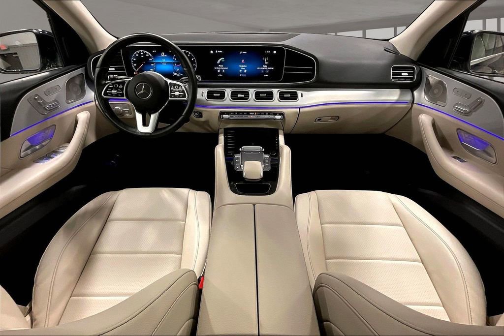 Used 2022 Mercedes-Benz GLE 350 4MATIC w/ Premium Package image 7