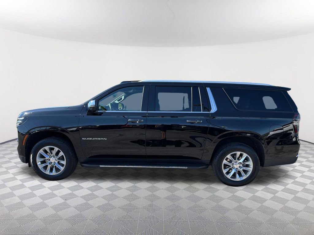 Used 2025 Chevrolet Suburban Premier w/ Sun And Tow Package RWD image 8