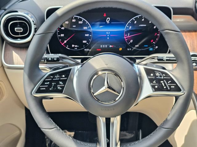 New 2026 Mercedes-Benz GLC 300 4MATIC image 32