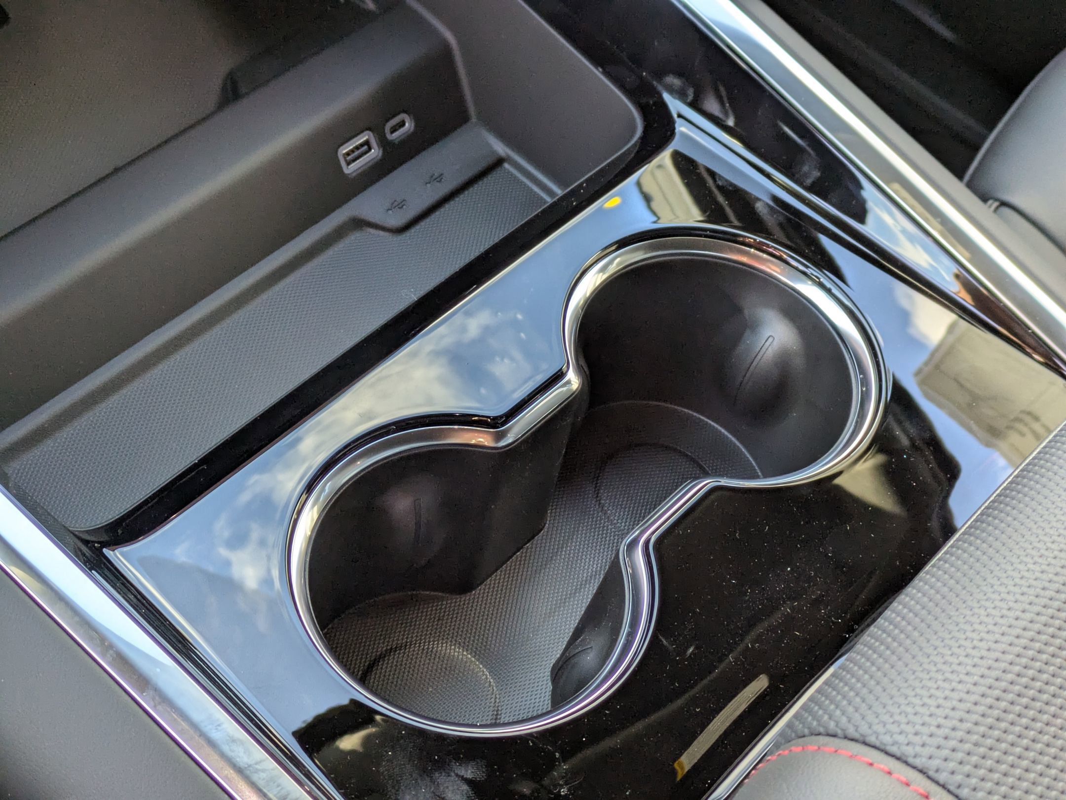 New 2026 Chevrolet Suburban RST w/ Advanced Technology Package AWD/4WD image 16