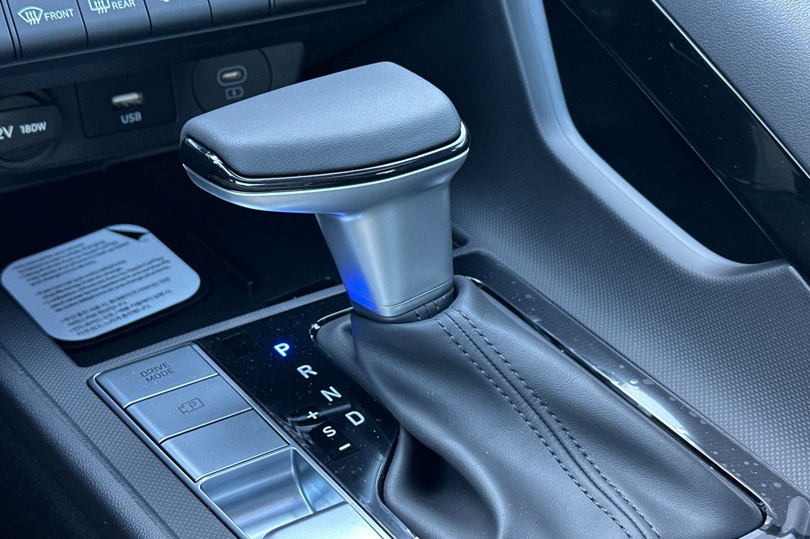 New 2026 Hyundai Elantra Limited FWD image 21