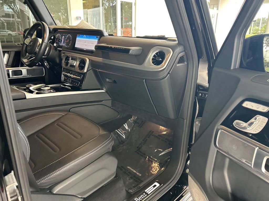 Used 2021 Mercedes-Benz G 550 w/ AMG Line image 30
