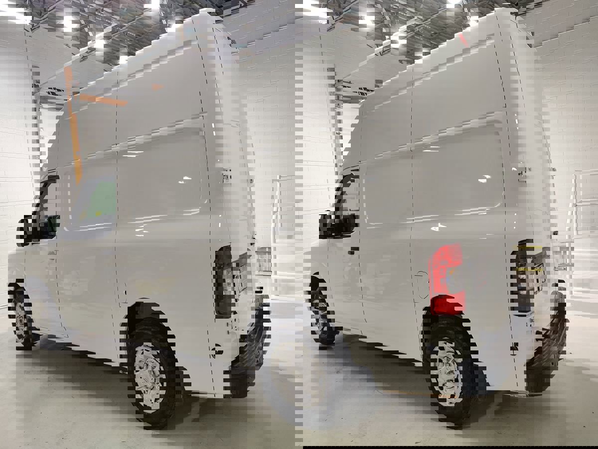 Used 2021 Nissan NV 2500 SV image 20