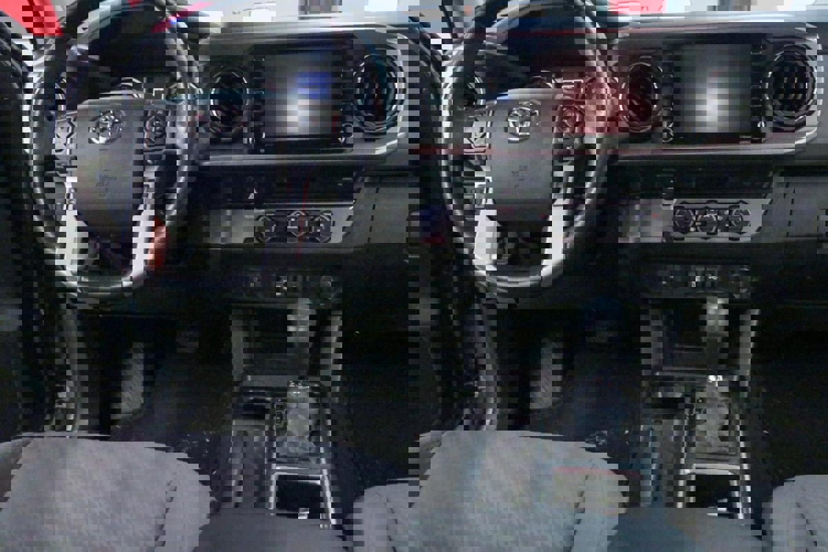 Used 2021 Toyota Tacoma SR5 image 23