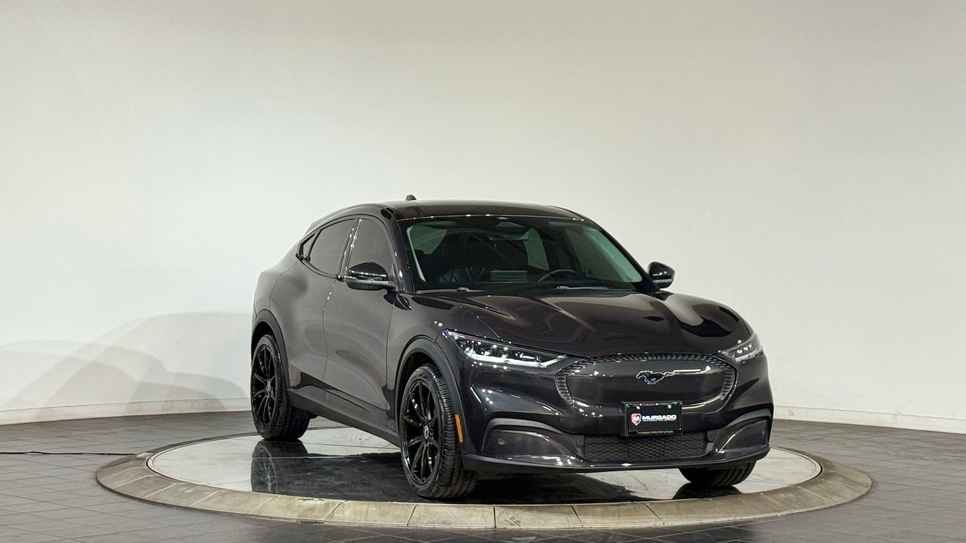 Used 2022 Ford Mustang Mach-E Select image 2