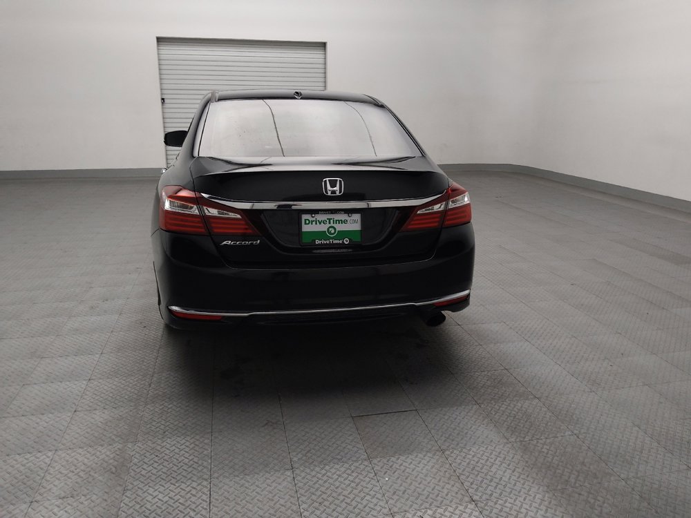 Used 2017 Honda Accord EX-L image 6