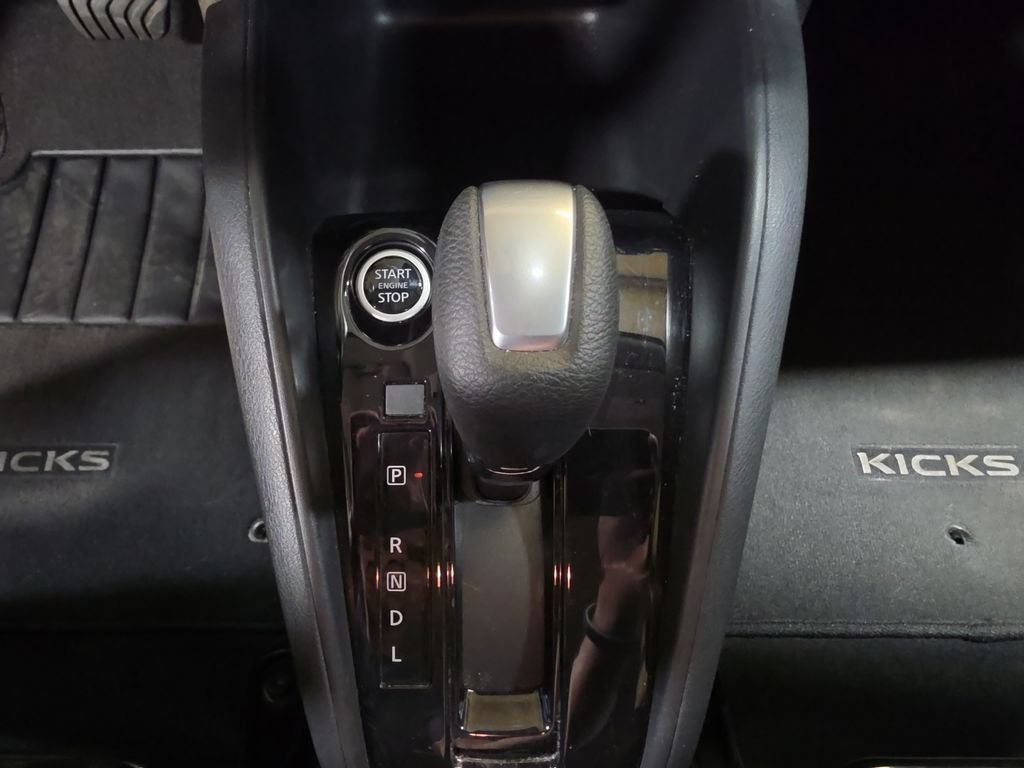 Used 2022 Nissan Kicks S w/ Interior Electronics Package FWD image 22