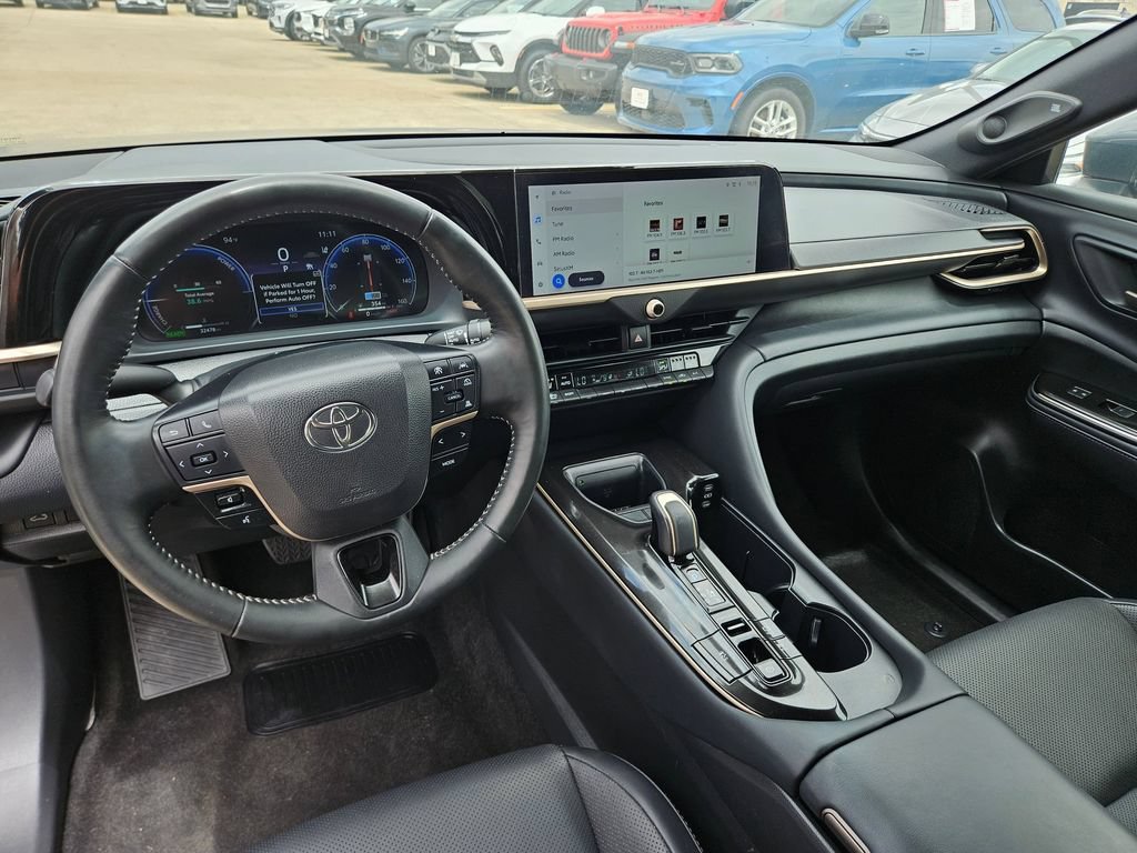 Used 2024 Toyota Crown AWD/4WD image 16