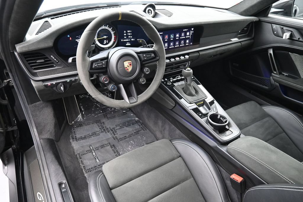 Used 2024 Porsche 911 GT3 RS RWD image 4