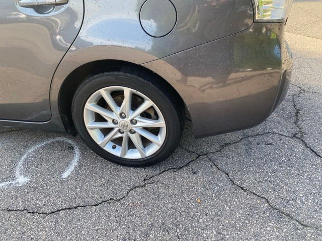 Used 2012 Toyota Prius V Five FWD image 12