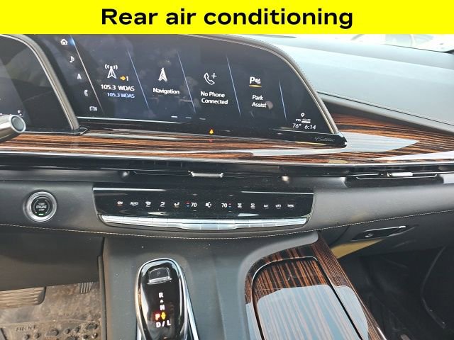 Used 2021 Cadillac Escalade Luxury AWD/4WD image 8