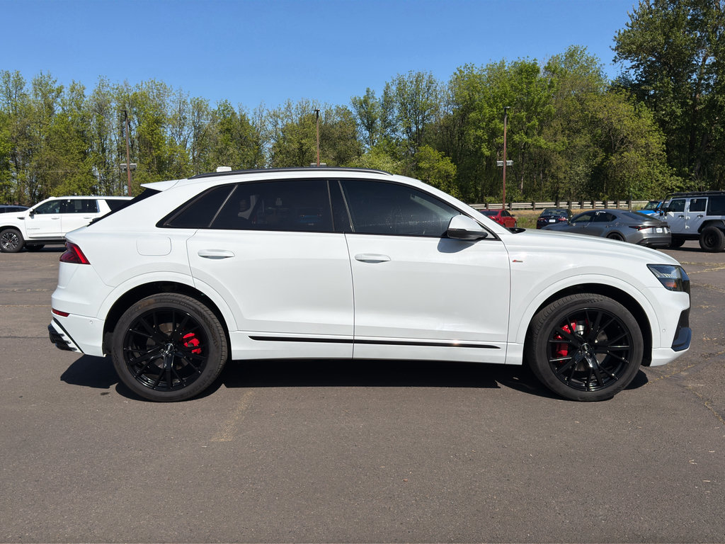 Used 2019 Audi Q8 Prestige w/ Luxury Package AWD/4WD image 24