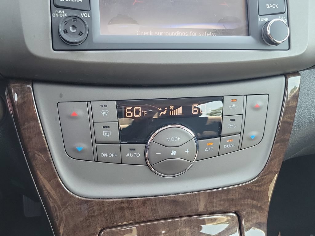 Used 2013 Nissan Sentra SL w/ Premium Pkg FWD image 28