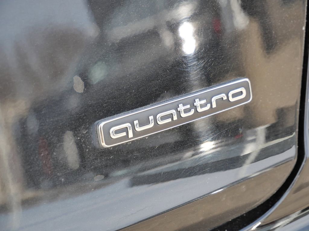 Used 2019 Audi A8 L 3.0T w/ Luxury Package image 11