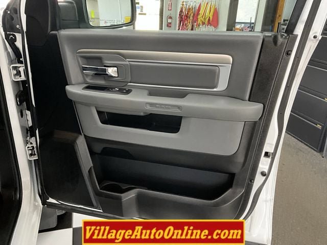 Used 2019 RAM 1500 Big Horn AWD/4WD image 35
